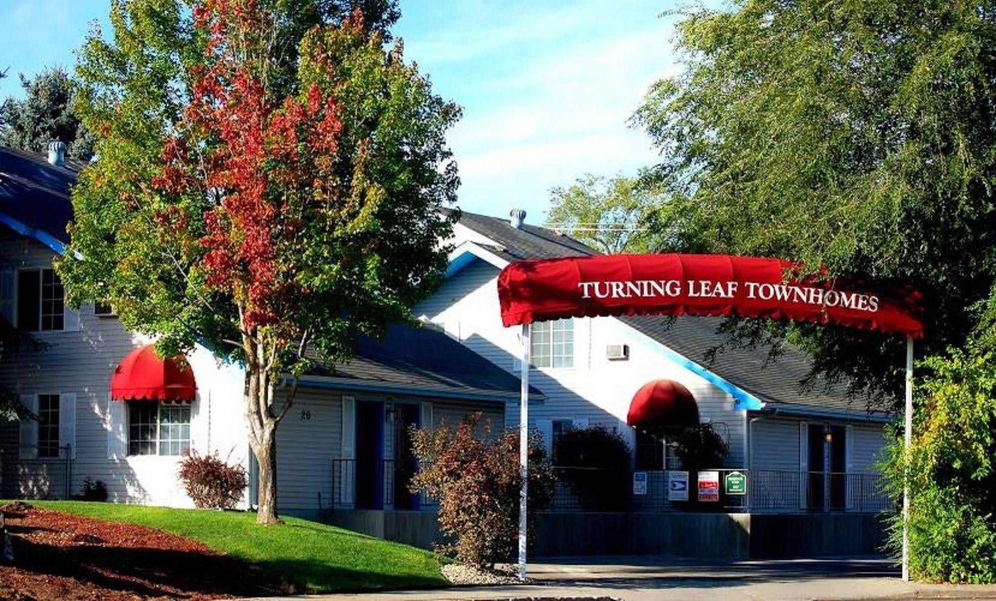 Turning Leaf Townhome Suites Fairwood Exterior foto